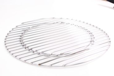 Edelstahl Grillrost 44,5 cm mit Loch  inklusive Handgriffe  für 45 46 47 cm Kugelgrill